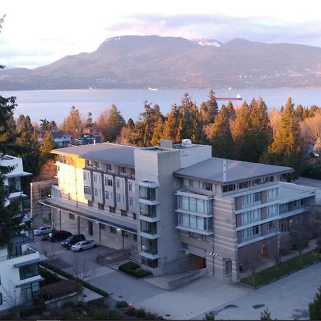 Carey Centre On Ubc Campus Apartment Vancouver Exterior photo