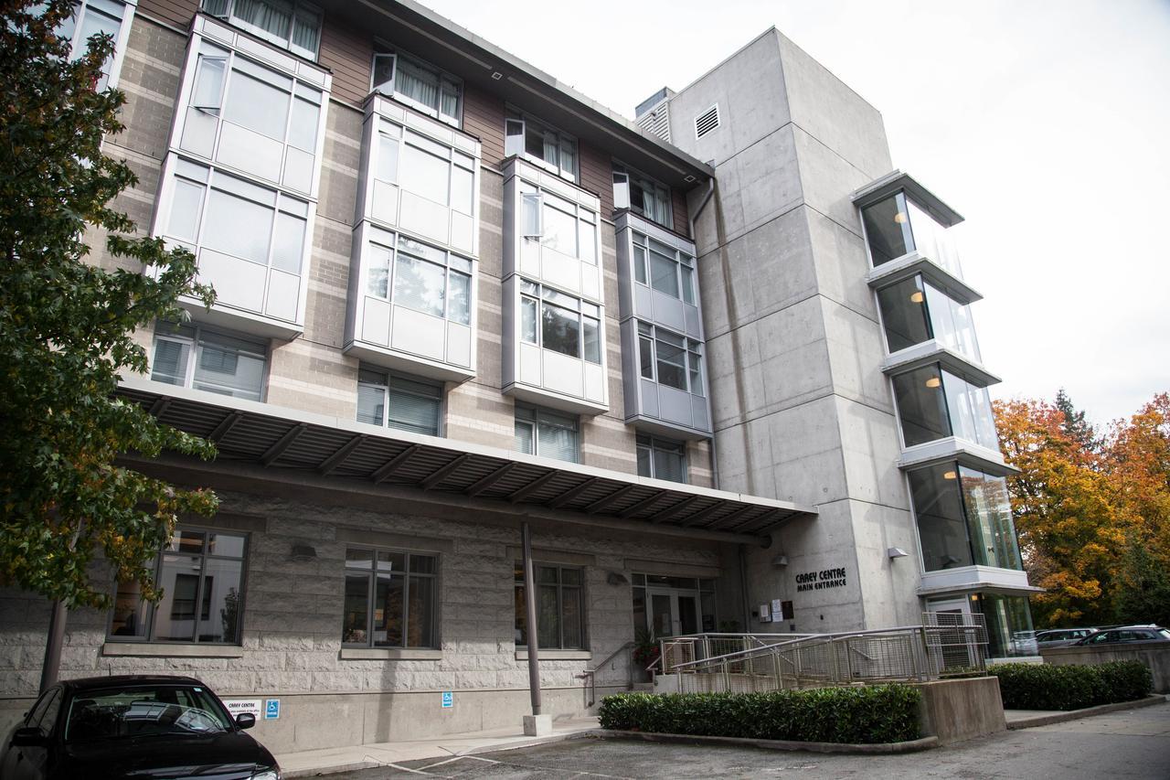 Carey Centre On Ubc Campus Apartment Vancouver Exterior photo